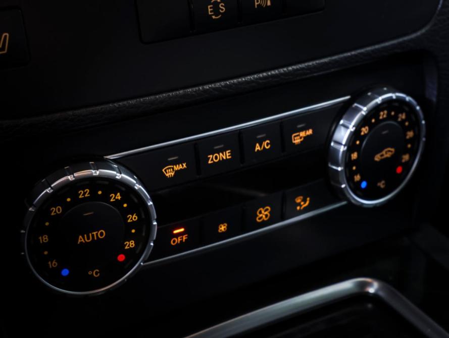 Mercedes-Benz GLK-Класс I (X204) Рестайлинг Москва  - изображение 16