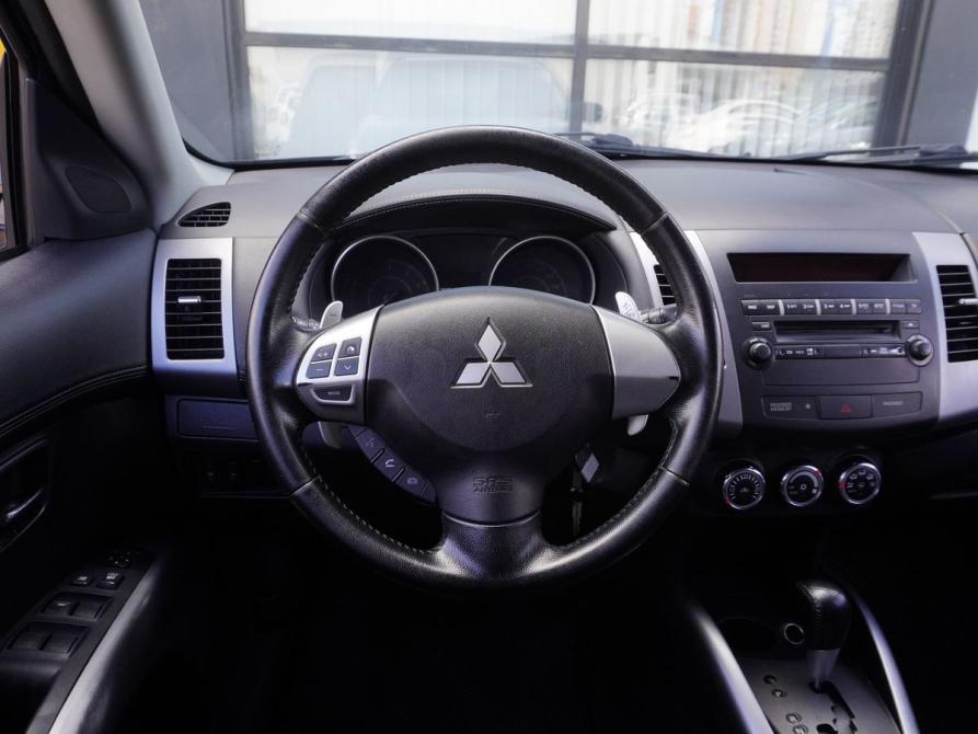 Mitsubishi Outlander II Рестайлинг Москва  - изображение 12