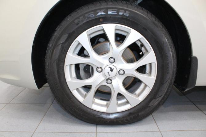 Kia Rio IV с пробегом 2019 года, цена 1 409 000 рублей, 53477 км, седан, Автокод Объявления