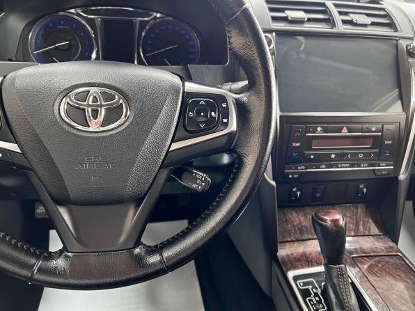 Toyota Camry VII (XV50) Рестайлинг с пробегом 2016 года, цена 1 845 000 рублей, 159615 км, седан, Автокод Объявления