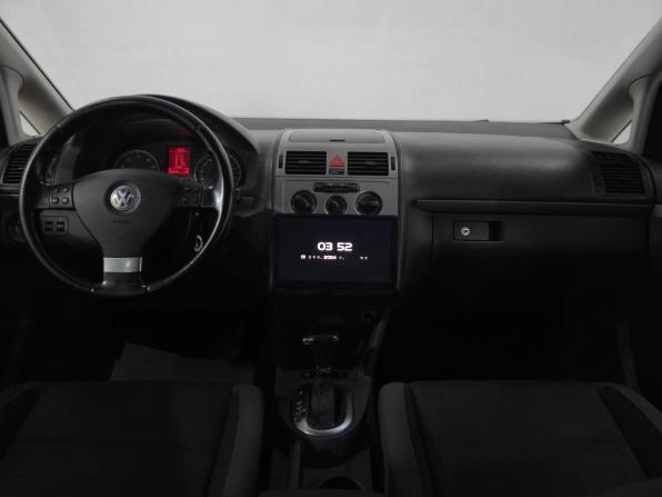 Volkswagen Touran I Рестайлинг с пробегом 2009 года, цена 680 000 рублей, 228720 км, компактвэн, Автокод Объявления