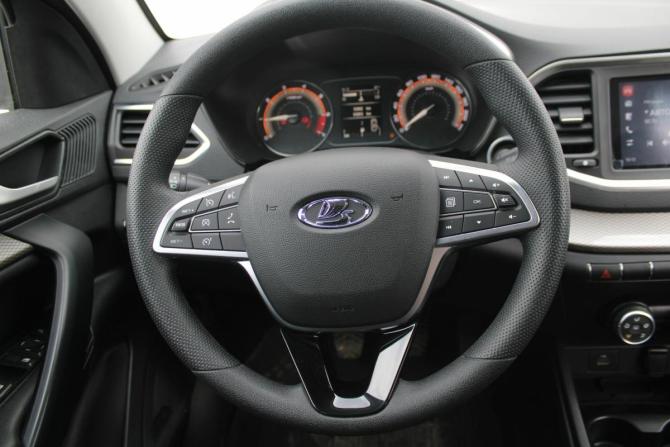 Lada (ВАЗ) Vesta I Рестайлинг (NG) с пробегом 2023 года, цена 1 122 000 рублей, 54000 км, седан, Автокод Объявления