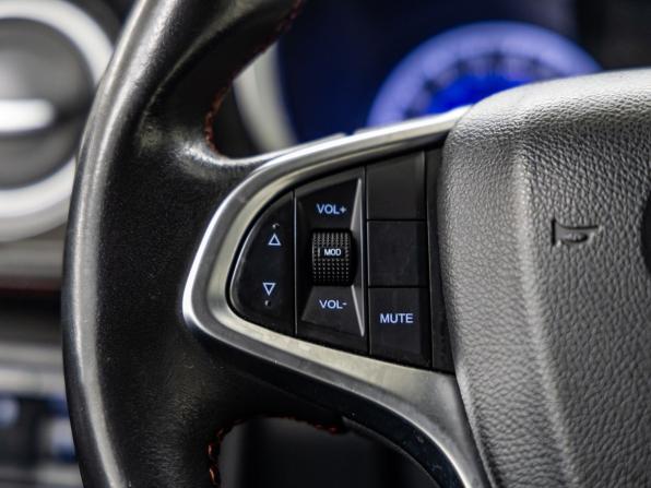 Brilliance V3 I Рестайлинг с пробегом 2019 года, цена 1 038 000 рублей, 95508 км, внедорожник, Автокод Объявления