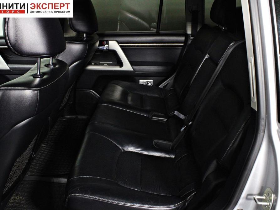 Toyota Land Cruiser 200 Series Белгород  - изображение 16