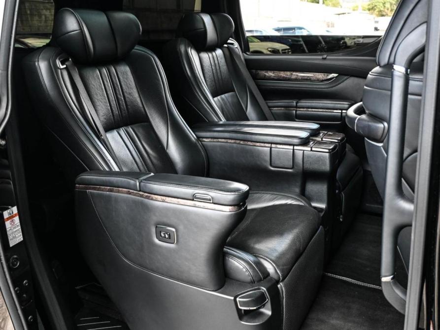 Toyota Alphard III Рестайлинг Новороссийск  - изображение 7