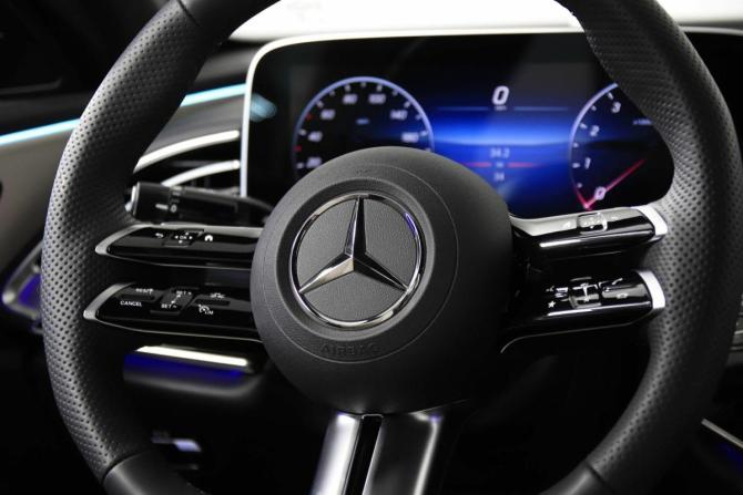 Новый Mercedes-Benz E-Класс VI (W214 S214) 2026 года, цена 9 445 000 рублей, седан, Автокод Объявления