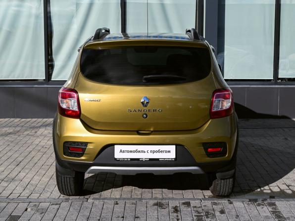 Renault Sandero II с пробегом 2017 года, цена 949 000 рублей, 163319 км, хэтчбек, Автокод Объявления
