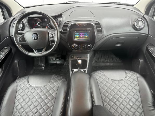 Renault Kaptur I с пробегом 2017 года, цена 1 347 000 рублей, 93000 км, внедорожник, Автокод Объявления