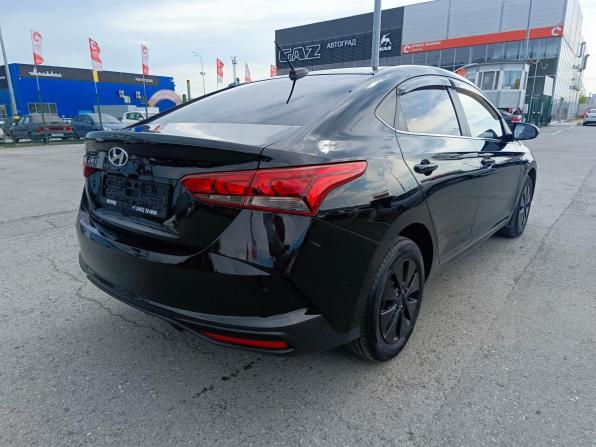 Hyundai Solaris II Рестайлинг с пробегом 2021 года, цена 1 649 995 рублей, 77869 км, седан, Автокод Объявления