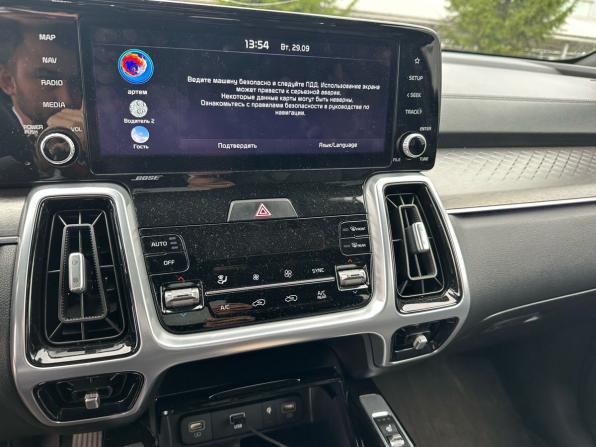 Kia Sorento IV с пробегом 2023 года, цена 3 599 000 рублей, 80817 км, внедорожник, Автокод Объявления