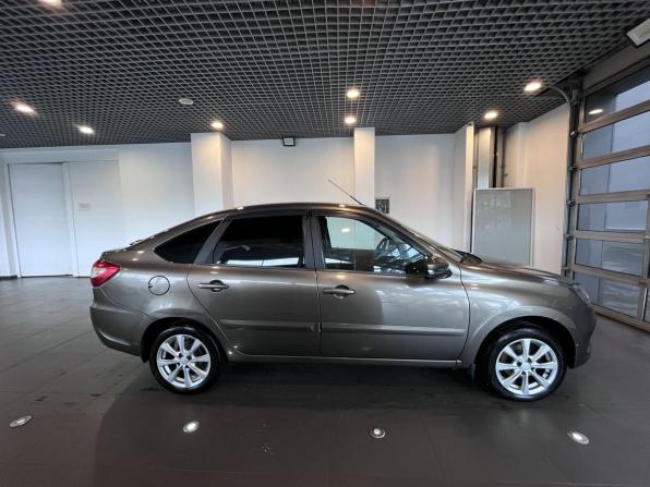 Lada (ВАЗ) Granta I Рестайлинг с пробегом 2021 года, цена 815 000 рублей, 83211 км, лифтбек, Автокод Объявления