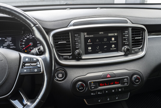 Kia Sorento III Prime Рестайлинг с пробегом 2019 года, цена 2 616 000 рублей, 146315 км, внедорожник, Автокод Объявления