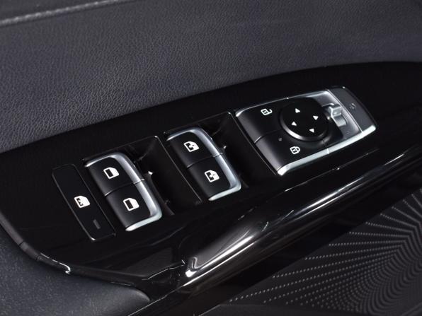 Kia K5 III с пробегом 2021 года, цена 2 075 997 рублей, 60102 км, седан, Автокод Объявления