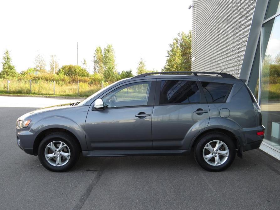 Mitsubishi Outlander II Рестайлинг Санкт-Петербург  - изображение 18