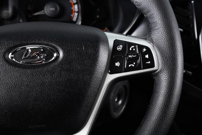 Lada (ВАЗ) Vesta I с пробегом 2021 года, цена 1 199 000 рублей, 92800 км, седан, Автокод Объявления