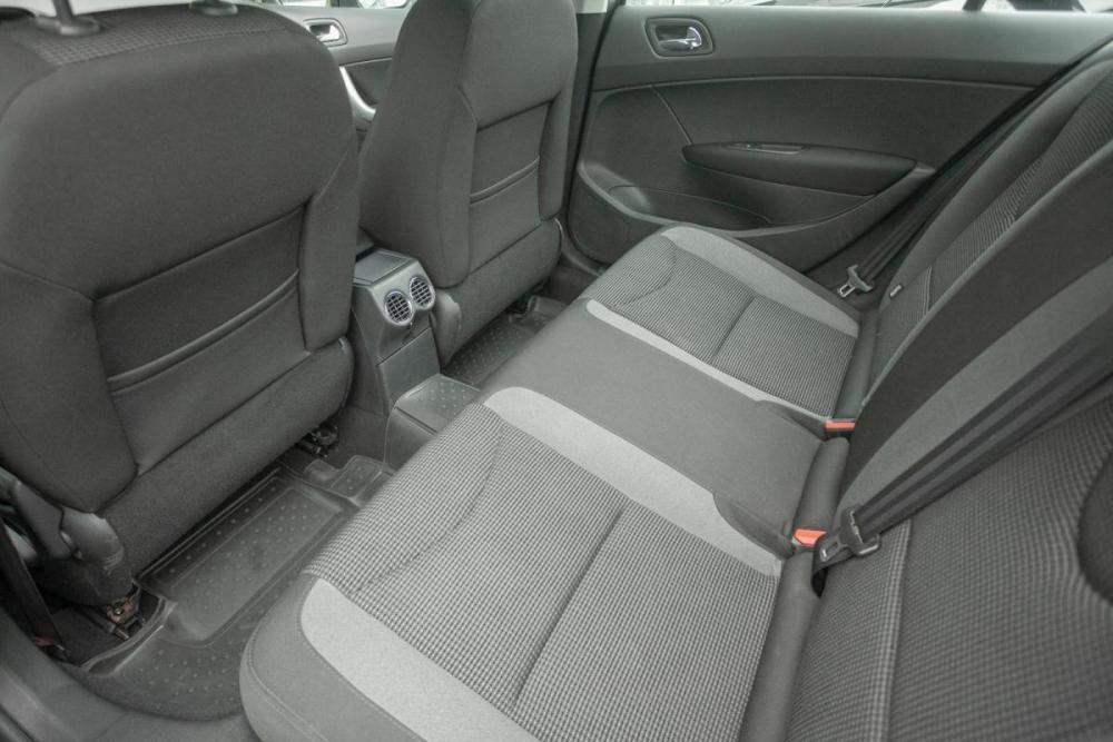 Peugeot 408 I Иркутск  - изображение 13