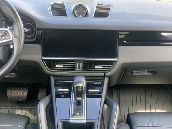 Porsche Cayenne III с пробегом 2022 года, цена 8 990 000 рублей, 33104 км, внедорожник, Автокод Объявления