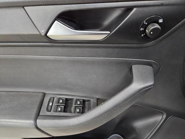 Volkswagen Polo VI с пробегом 2020 года, цена 1 290 000 рублей, 170262 км, лифтбек, Автокод Объявления