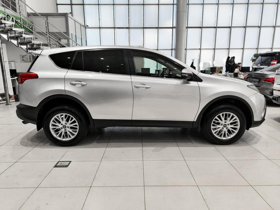 Toyota RAV4 IV (XA40) Казань  - изображение 5