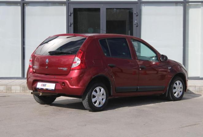 Renault Sandero I с пробегом 2012 года, цена 625 000 рублей, 206900 км, хэтчбек, Автокод Объявления