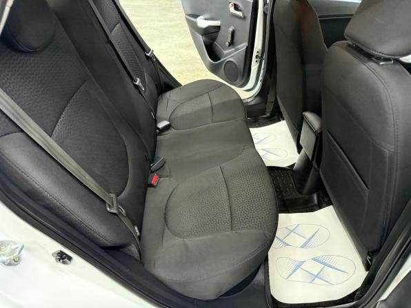 Kia Rio III Рестайлинг с пробегом 2016 года, цена 770 000 рублей, 182298 км, седан, Автокод Объявления