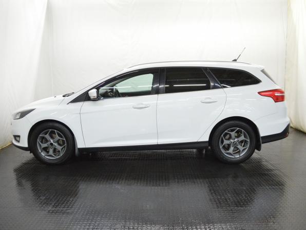 Ford Focus III Рестайлинг с пробегом 2018 года, цена 1 095 000 рублей, 123775 км, универсал, Автокод Объявления