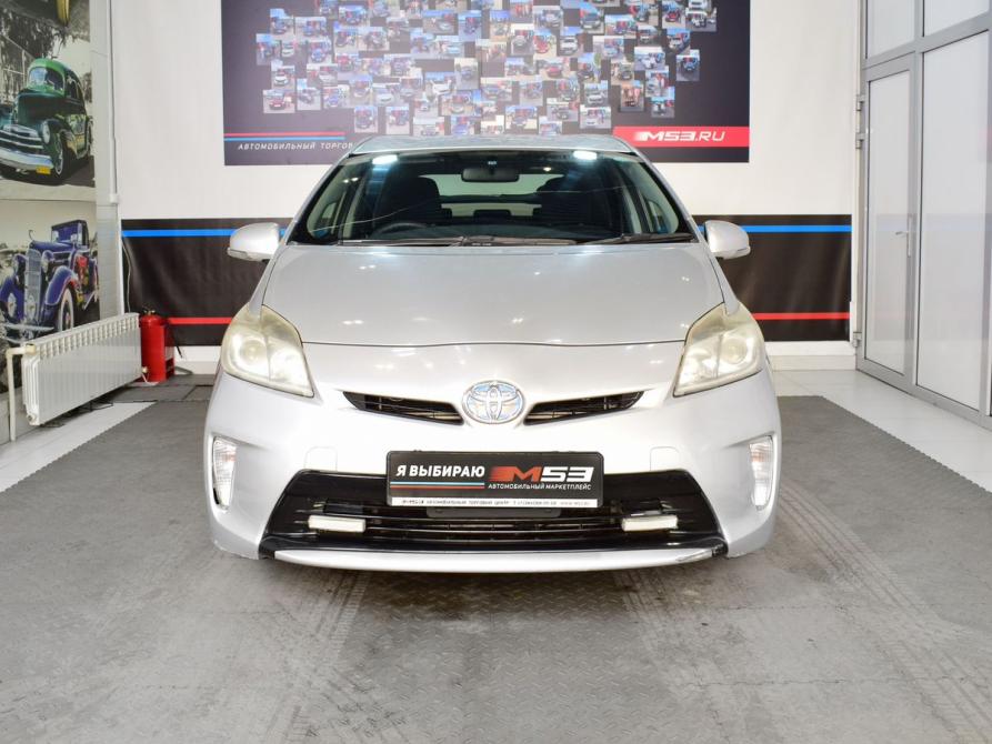 Toyota Prius III Рестайлинг (XW30) Кемерово  - изображение 2