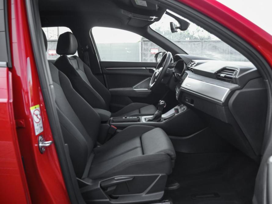 Audi Q3 II (F3) Санкт-Петербург  - изображение 26