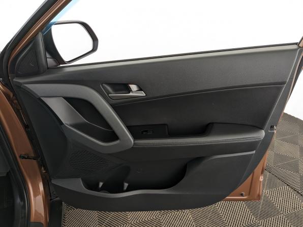 Hyundai Creta I с пробегом 2018 года, цена 1 770 000 рублей, 128928 км, внедорожник, Автокод Объявления