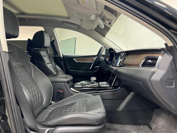 Hongqi HS7 I с пробегом 2023 года, цена 3 500 000 рублей, 95761 км, внедорожник, Автокод Объявления