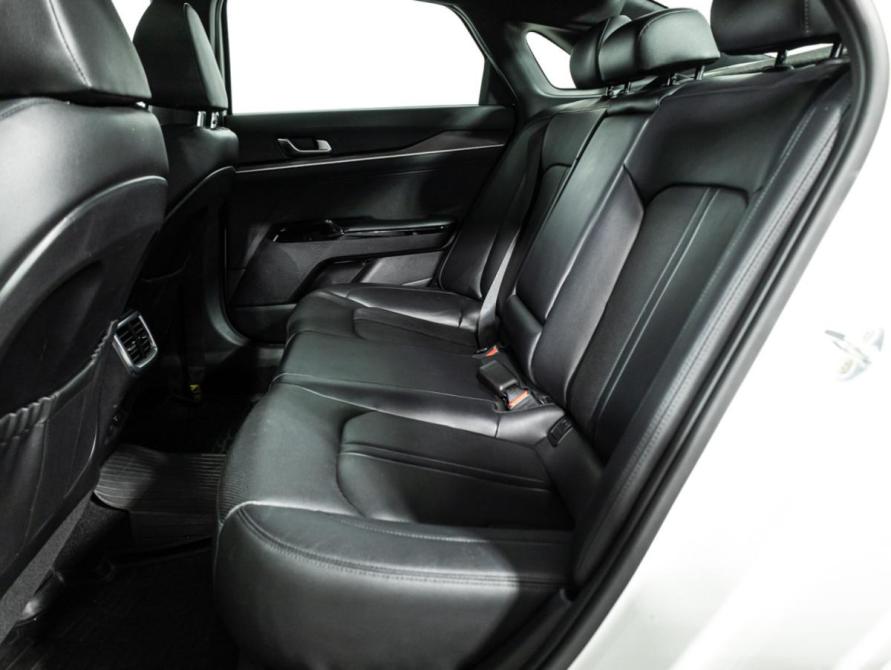 Kia K5 III Санкт-Петербург  - изображение 11
