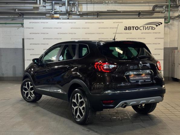 Renault Kaptur I с пробегом 2018 года, цена 1 499 000 рублей, 56000 км, внедорожник, Автокод Объявления