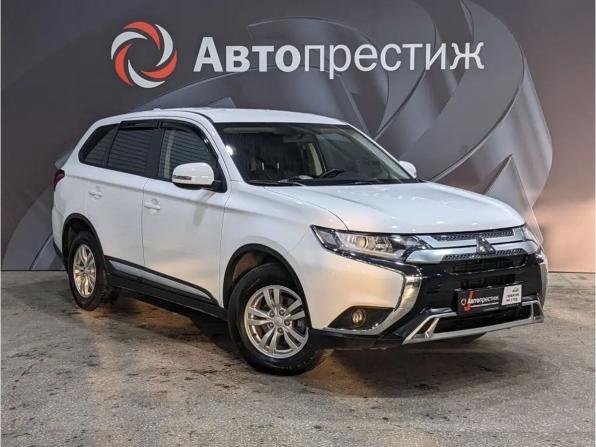 Mitsubishi Outlander III Рестайлинг 3 с пробегом 2021 года, цена 2 345 000 рублей, 117280 км, внедорожник, Автокод Объявления