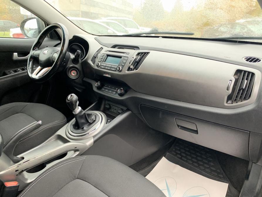 Kia Sportage III Рестайлинг Великие Луки  - изображение 18