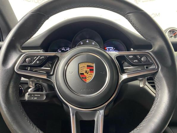 Porsche Macan I с пробегом 2016 года, цена 4 497 000 рублей, 168058 км, внедорожник, Автокод Объявления