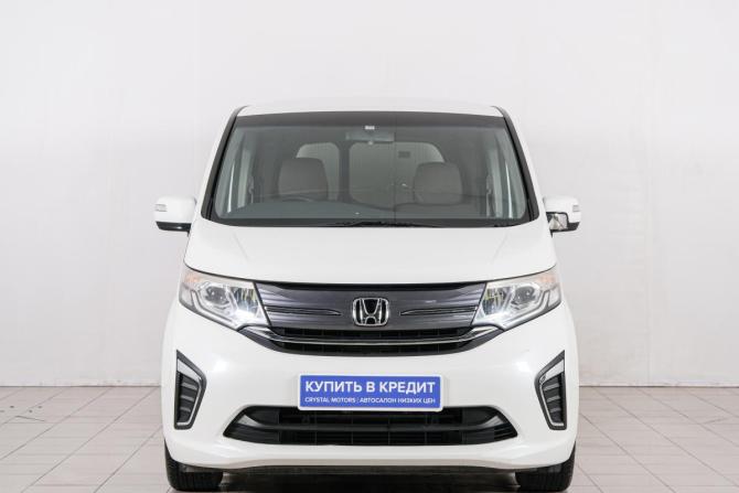 Honda Stepwgn V с пробегом 2015 года, цена 1 749 000 рублей, 123000 км, минивэн, Автокод Объявления