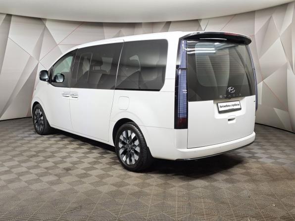 Hyundai Staria I с пробегом 2021 года, цена 5 210 000 рублей, 57841 км, минивэн, Автокод Объявления