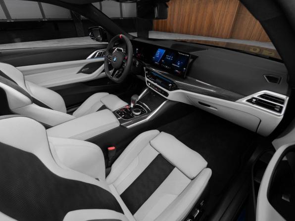 BMW M4 G82/G83 Рестайлинг с пробегом 2025 года, цена 15 800 000 рублей, 4038 км, купе, Автокод Объявления