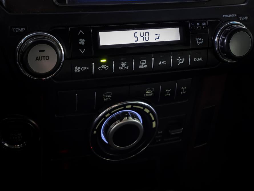 Toyota Land Cruiser Prado 150 Series Рестайлинг 1 Москва  - изображение 16