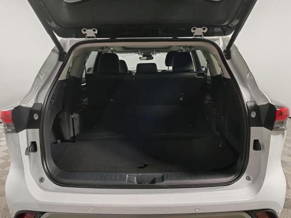Toyota Highlander IV (XU70) с пробегом 2026 года, цена 5 850 000 рублей, 15 км, внедорожник, Автокод Объявления