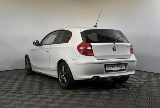 BMW 1 серии I (E81/E82/E87/E88) Рестайлинг с пробегом 2011 года, цена 790 000 рублей, 159359 км, хэтчбек, Автокод Объявления