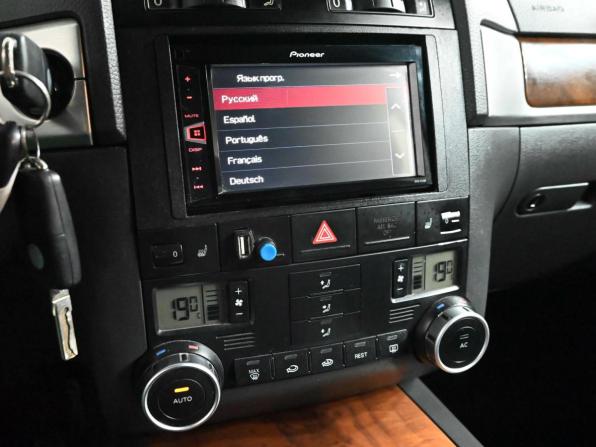 Volkswagen Touareg I Рестайлинг с пробегом 2007 года, цена 1 250 000 рублей, 264793 км, внедорожник, Автокод Объявления