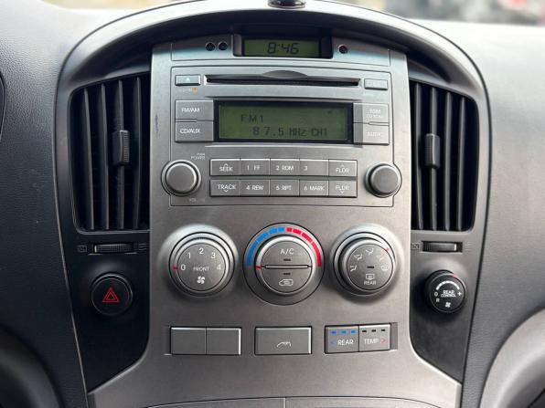 Hyundai H-1 II с пробегом 2008 года, цена 895 000 рублей, 454000 км, минивэн, Автокод Объявления