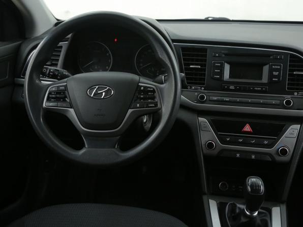 Hyundai Elantra VI (AD) с пробегом 2017 года, цена 1 166 000 рублей, 97500 км, седан, Автокод Объявления