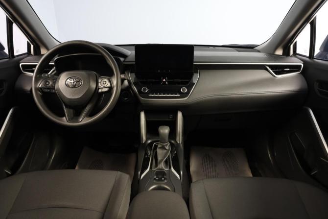Toyota Corolla Cross I с пробегом 2024 года, цена 2 899 000 рублей, 26650 км, внедорожник, Автокод Объявления