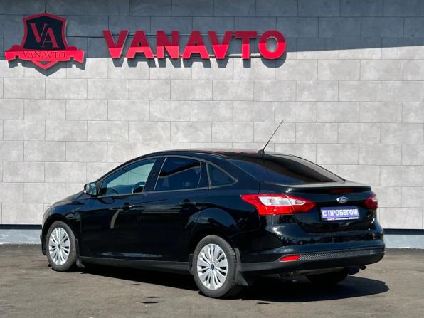 Ford Focus III с пробегом 2013 года, цена 780 000 рублей, 173213 км, седан, Автокод Объявления