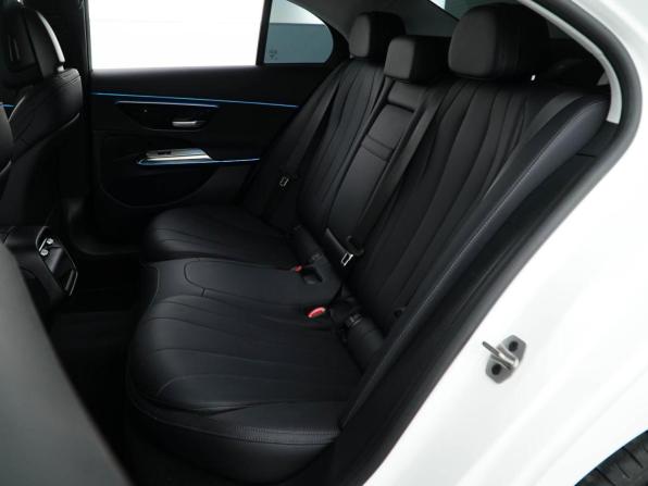 Mercedes-Benz E-Класс V (W213 S213 C238) Рестайлинг с пробегом 2024 года, цена 6 615 000 рублей, 14413 км, седан, Автокод Объявления