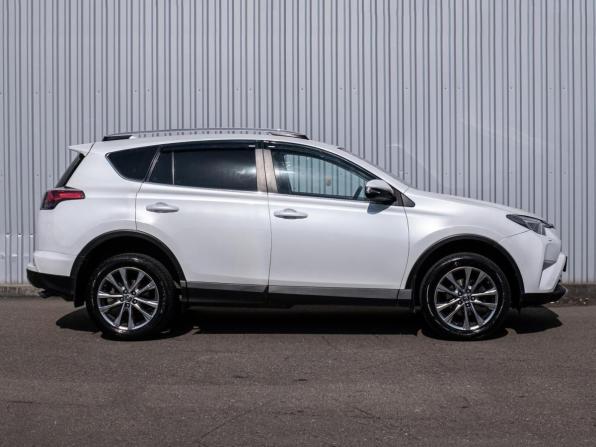 Toyota RAV4 IV (XA40) Рестайлинг с пробегом 2019 года, цена 2 399 000 рублей, 87225 км, внедорожник, Автокод Объявления