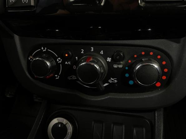 Renault Duster I Рестайлинг с пробегом 2015 года, цена 1 120 000 рублей, 167522 км, внедорожник, Автокод Объявления