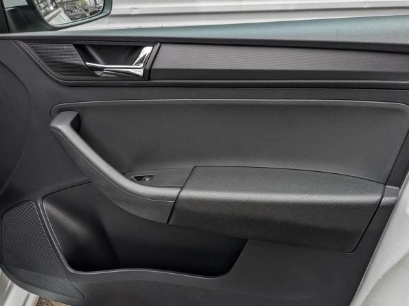 Skoda Rapid II с пробегом 2022 года, цена 1 650 000 рублей, 47364 км, лифтбек, Автокод Объявления